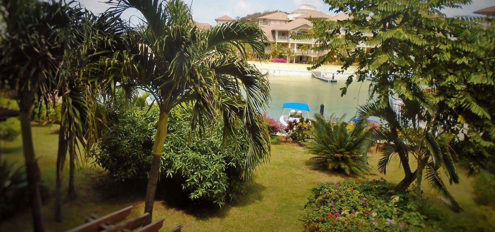 2 Bedroom Luxury Apartment for Sale, The Landings, St Lucia 7th