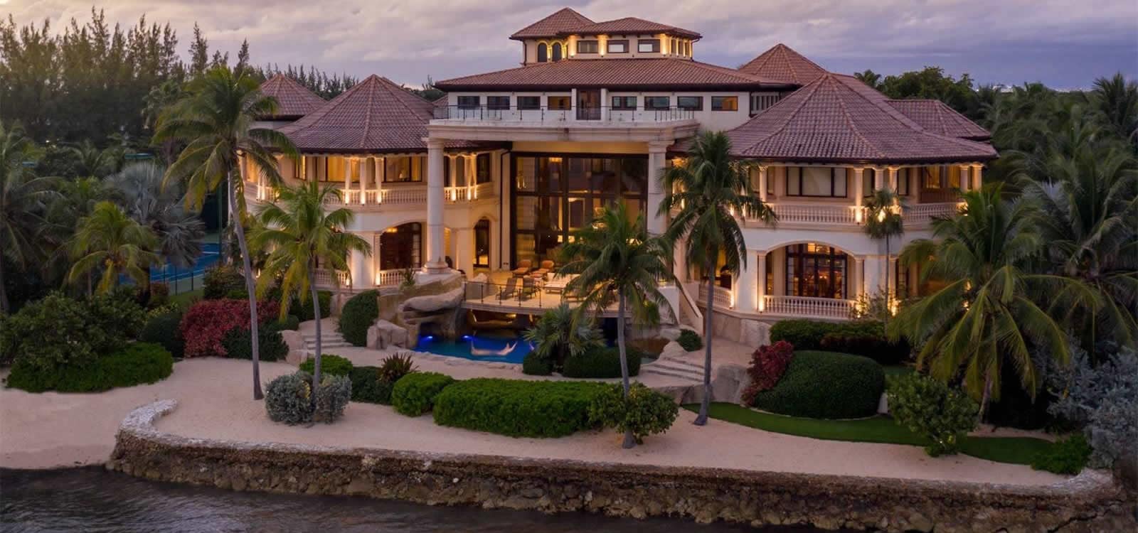 8 Bedroom UltraLuxury Beachfront Home for Sale, South Sound, Grand