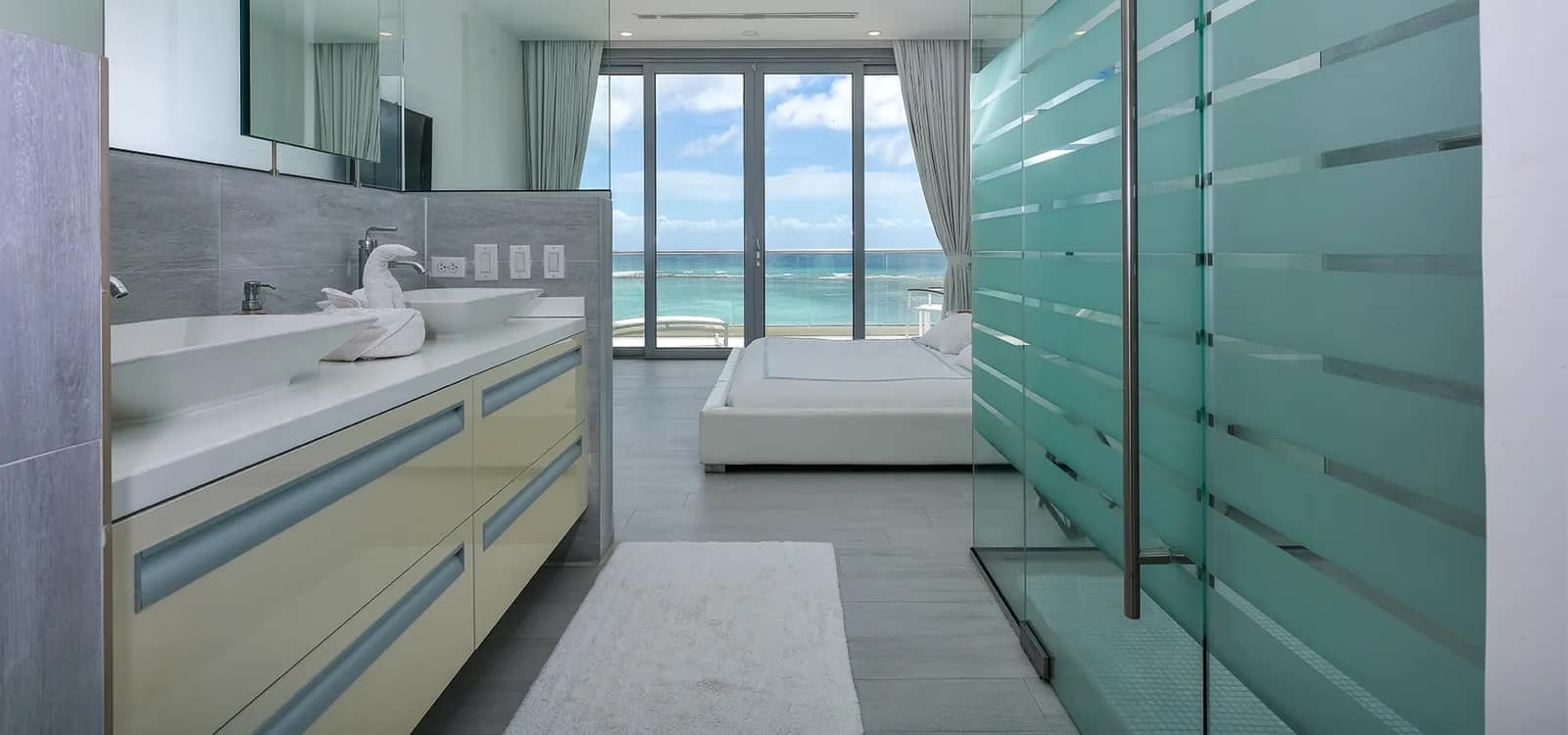 6 Bedroom Luxury Beach House for Sale, Aruba 7th Heaven