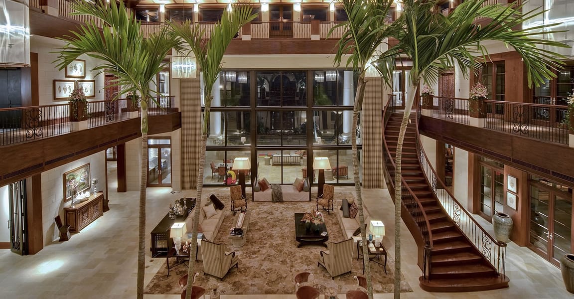 8 Bedroom UltraLuxury Beachfront Home for Sale, South Sound, Grand