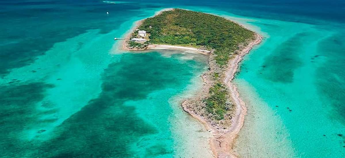 Island for sale with 2 properties in Abaco, Bahamas