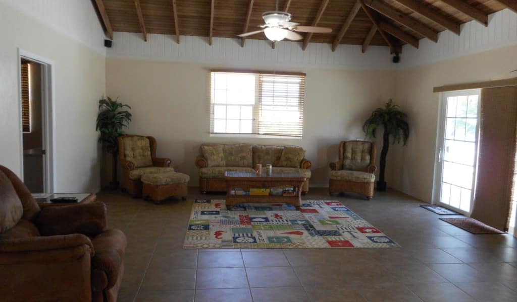 2 Bedroom Beachfront Home for Sale, Spanish Wells, Eleuthera, Bahamas