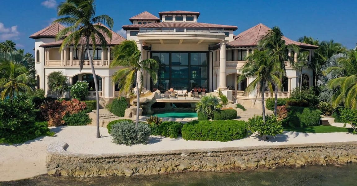 8 Bedroom UltraLuxury Beachfront Home for Sale, South Sound, Grand