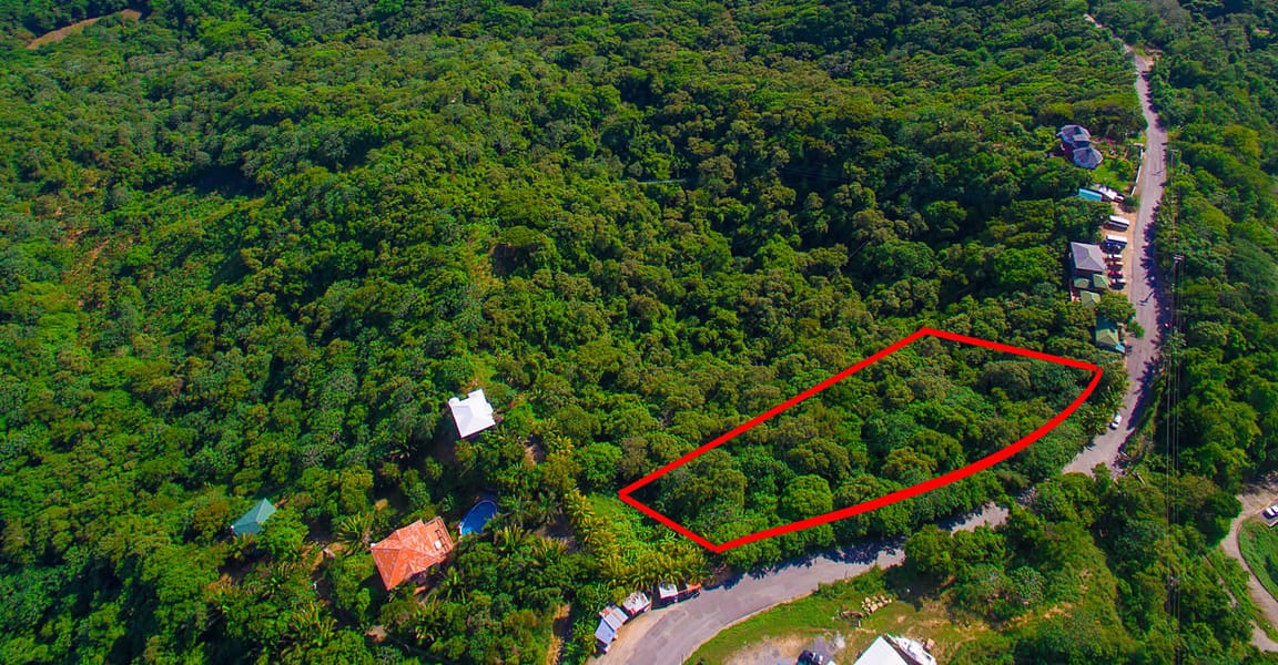 1.5 Acres of Land for Sale, West End / West Bay, Roatan 7th Heaven