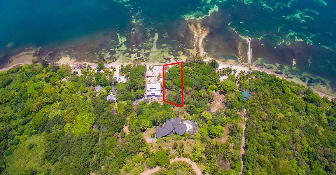 0.67 Acres of Beachfront Land for Sale, Palmetto Point, Roatan 7th