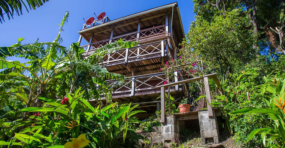 5 Bedroom Home for Sale, West Bay Ridge, Roatan 7th Heaven Properties