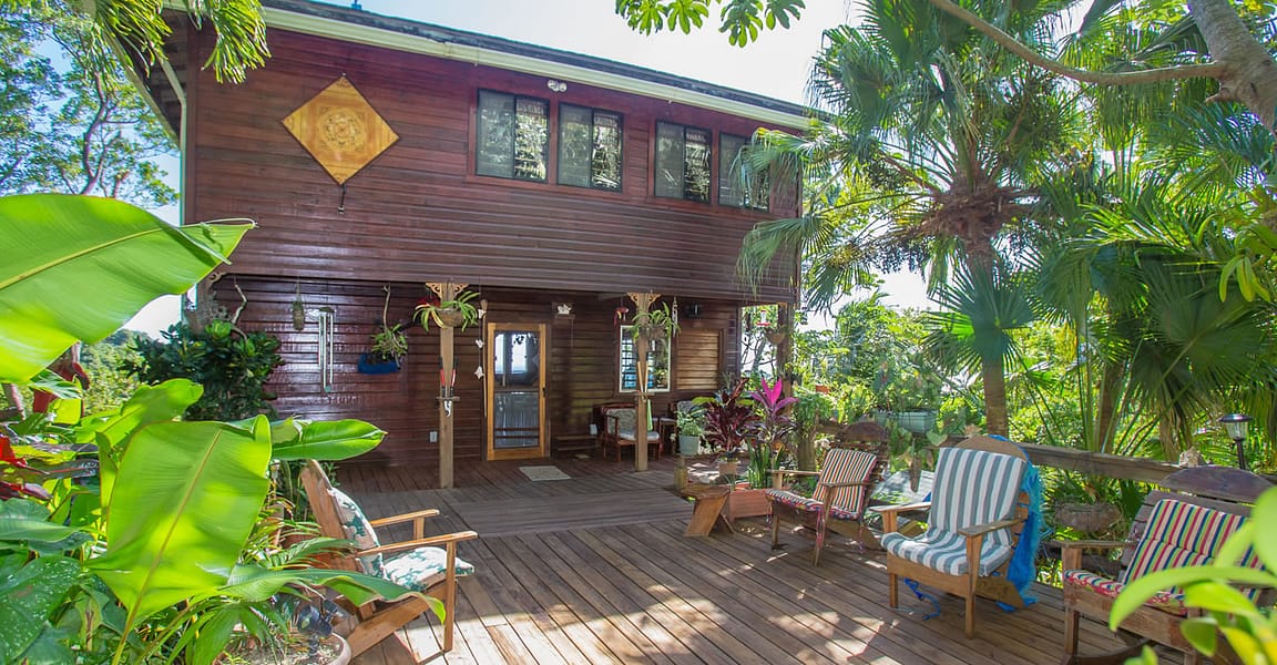 5 Bedroom Home for Sale, West Bay Ridge, Roatan 7th Heaven Properties