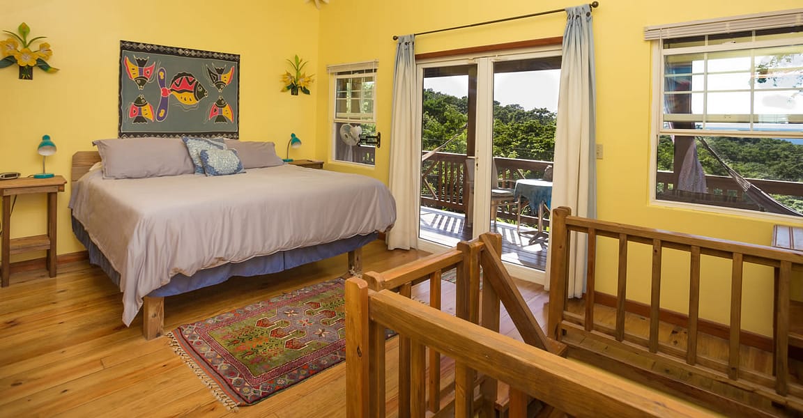 3 Bedroom Home for Sale, Tamarind Drive, West Bay, Roatan 7th Heaven