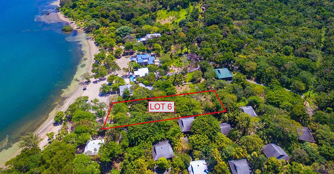 0.72 Acres of Beachfront Land for Sale, Palmetto Bay, Roatan 7th