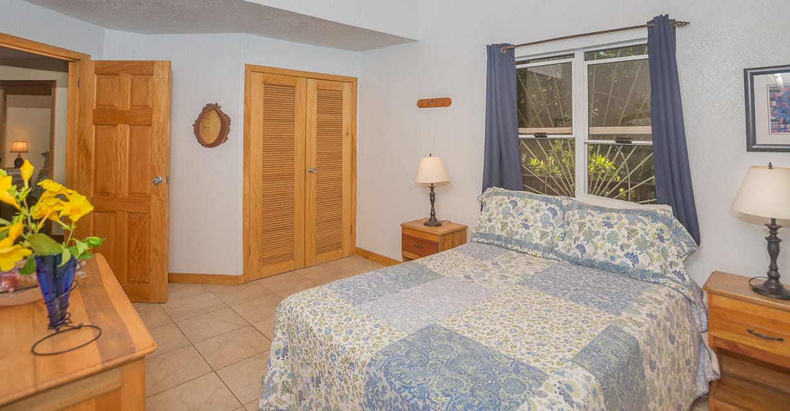 5 Bedroom Beachfront Home for Sale, Sandy Bay, Roatan 7th Heaven