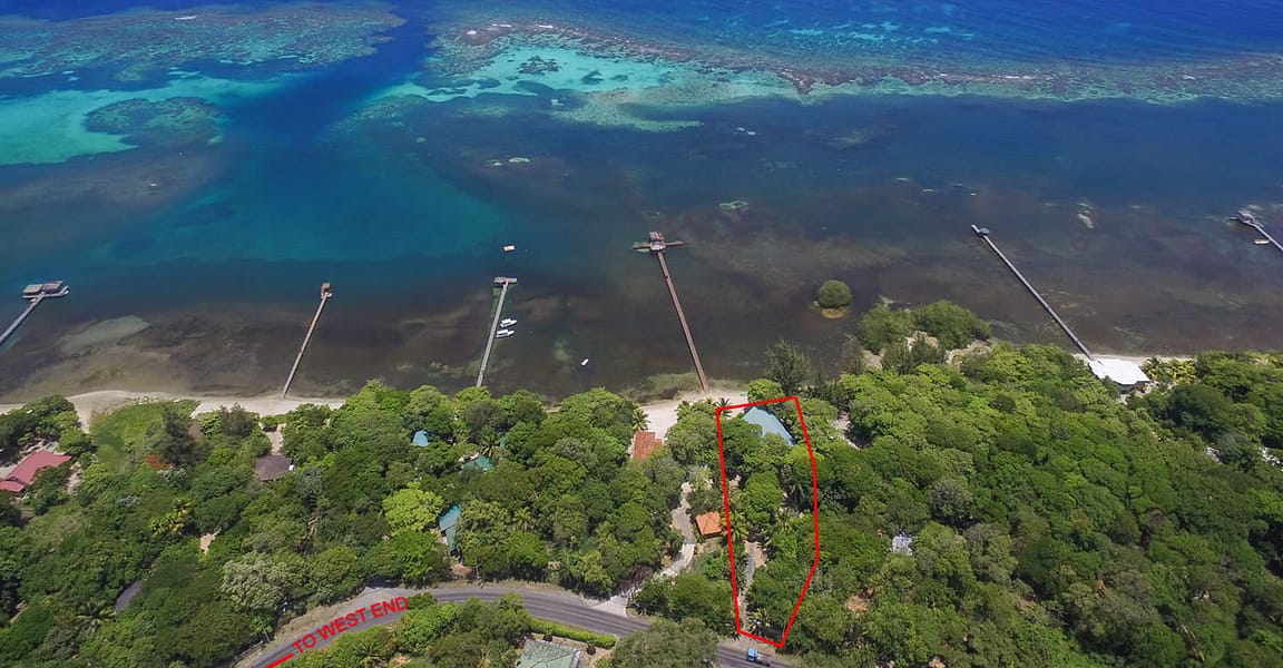 5 Bedroom Beachfront Home for Sale, Sandy Bay, Roatan 7th Heaven