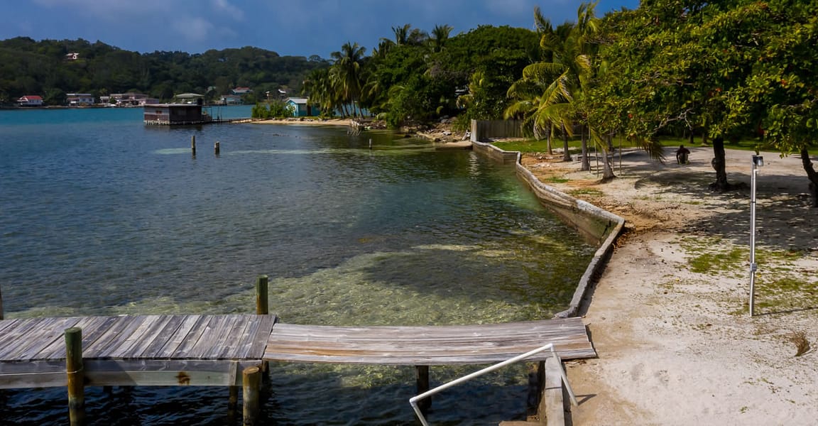 1.2 Acre Waterfront Former Dive Resort for Sale, Oakridge, Roatan 7th