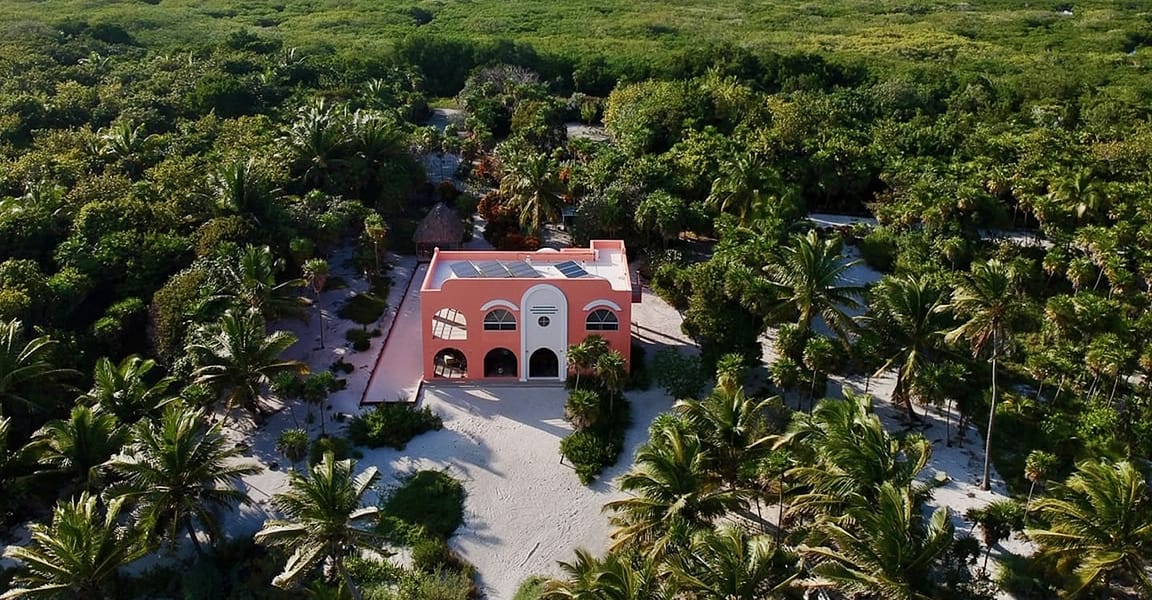 3 Bedroom Beachfront Home for Sale, San Pedro, Ambergris Caye, Belize