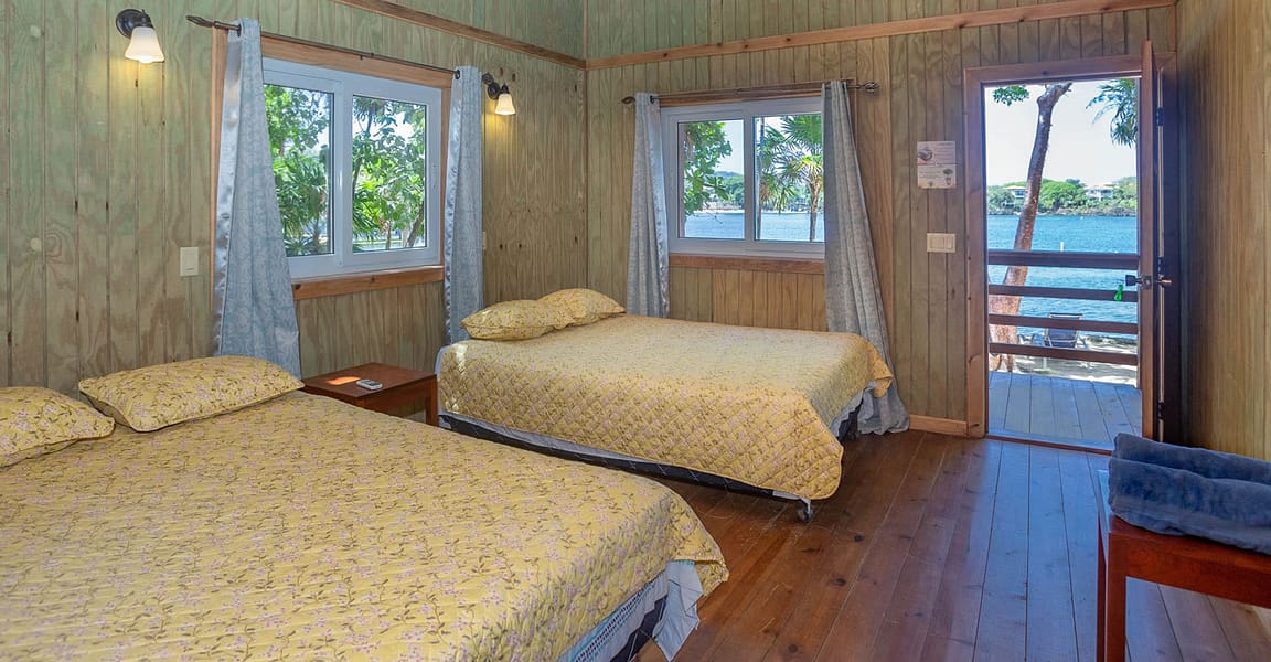 Waterfront Dive Resort for Sale, Half Moon Bay, Roatan 7th Heaven