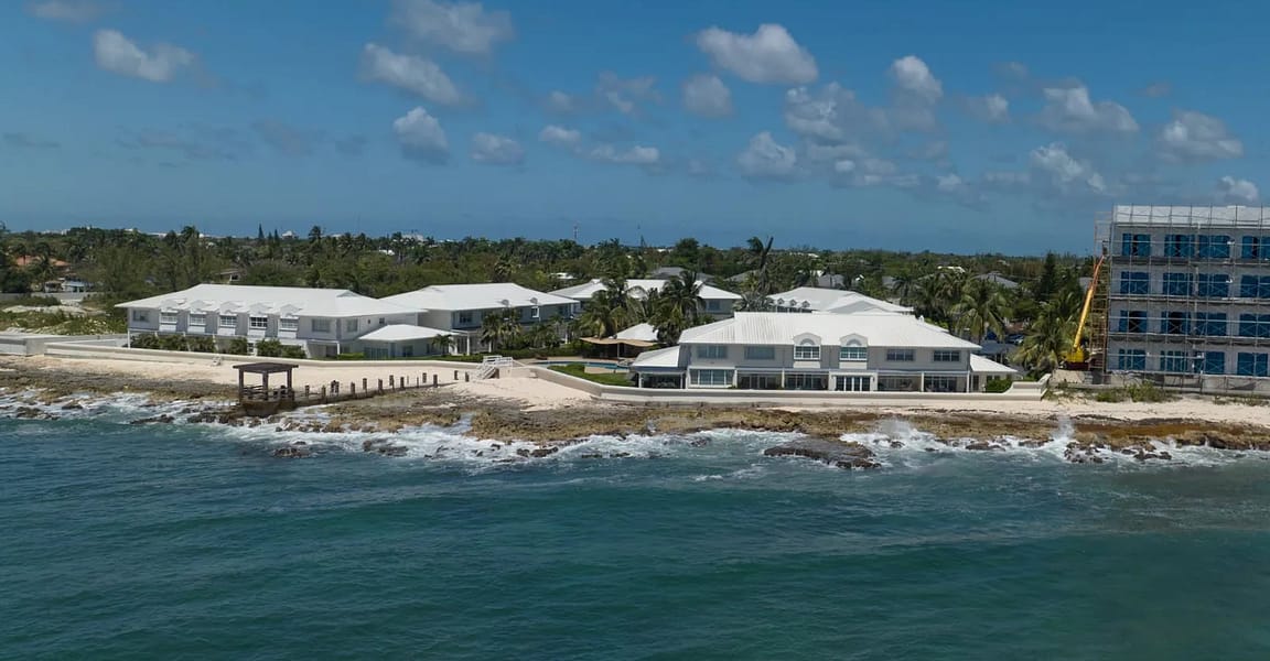 2 Bedroom Oceanfront Condo for Sale, Windsor Village, South Sound