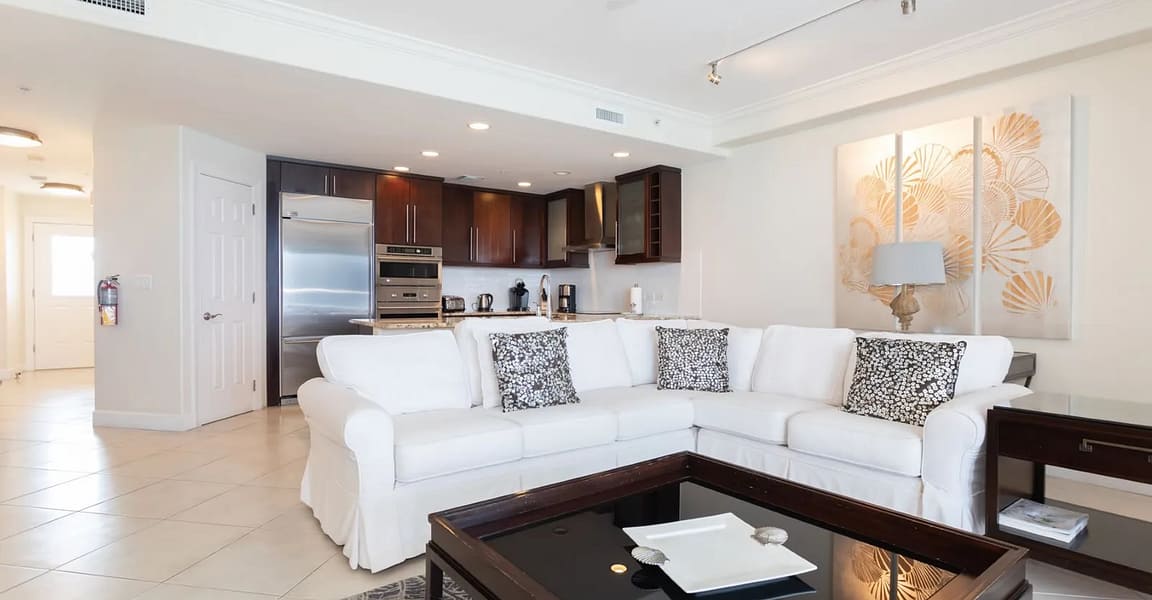 3 Bedroom Luxury Beachfront Condo for Sale, South Bay Beach Club, Seven