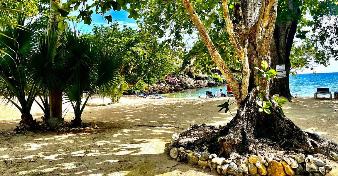 2 Bedroom Townhouse for Sale, Little Bay Country Club, Negril