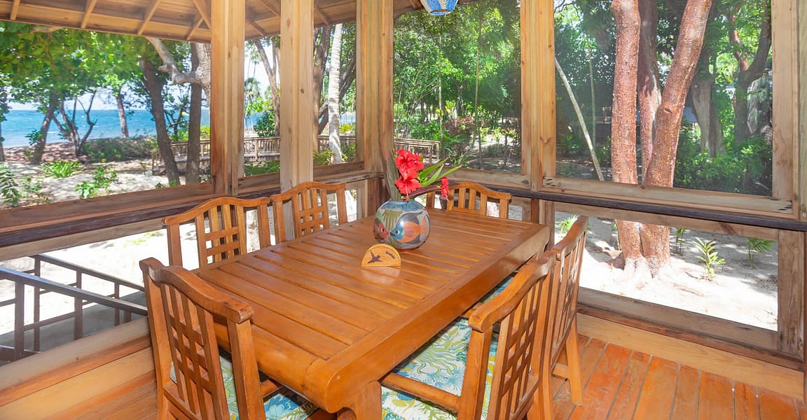 3 Bedroom Beachfront Villa for Sale, Palmetto Bay, Roatan 7th Heaven Properties