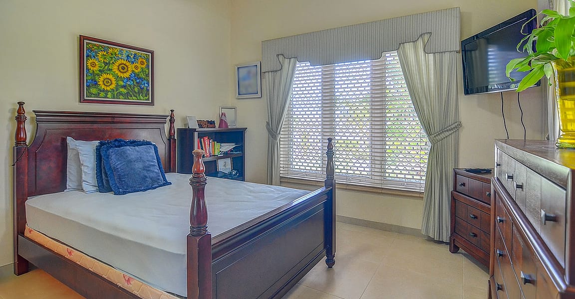 4 Bedroom House for Sale, Winton Estates, Eastern Road, New Providence