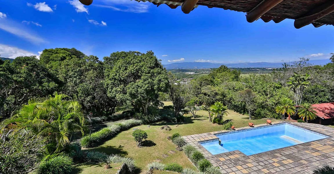 6 Bedroom Investment Property for Sale, Ciudad Colon, Mora, San Jose