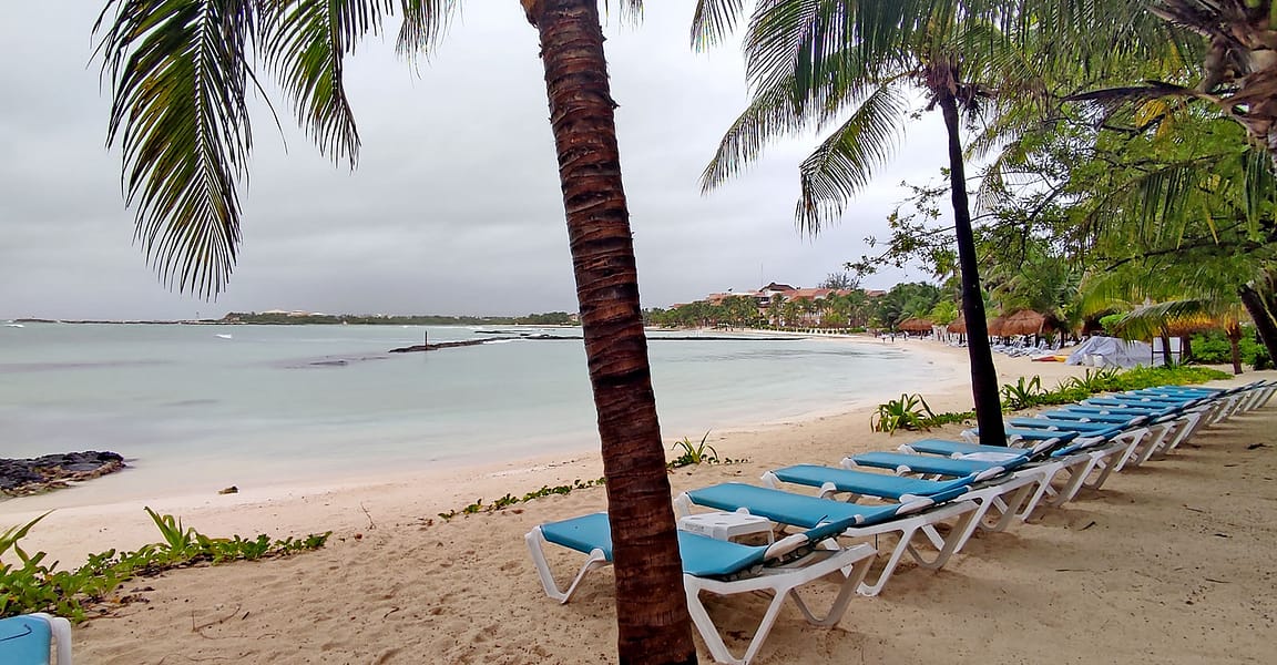 2 Bedroom Beachfront Condo for Sale, Chac Hal Al, Puerto Aventuras