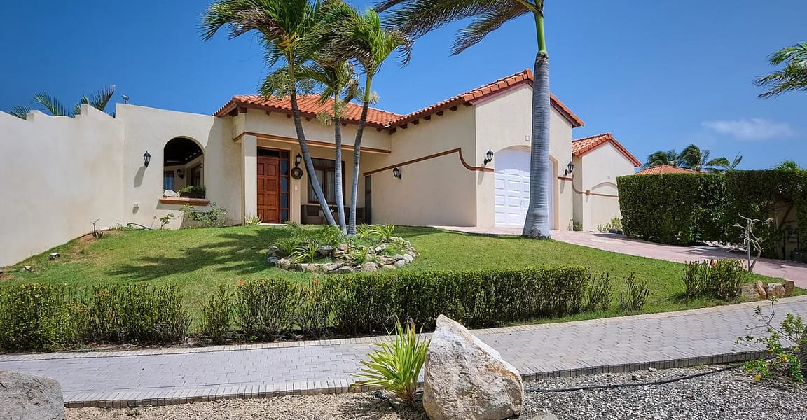 4 Bedroom Home for Sale, Miramar, Tierra del Sol, Aruba 7th Heaven