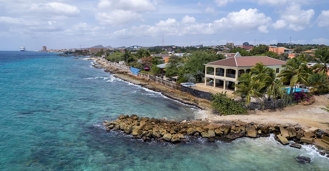 5 Bedroom Second Level Waterfront Residence for Sale, Steenrijk