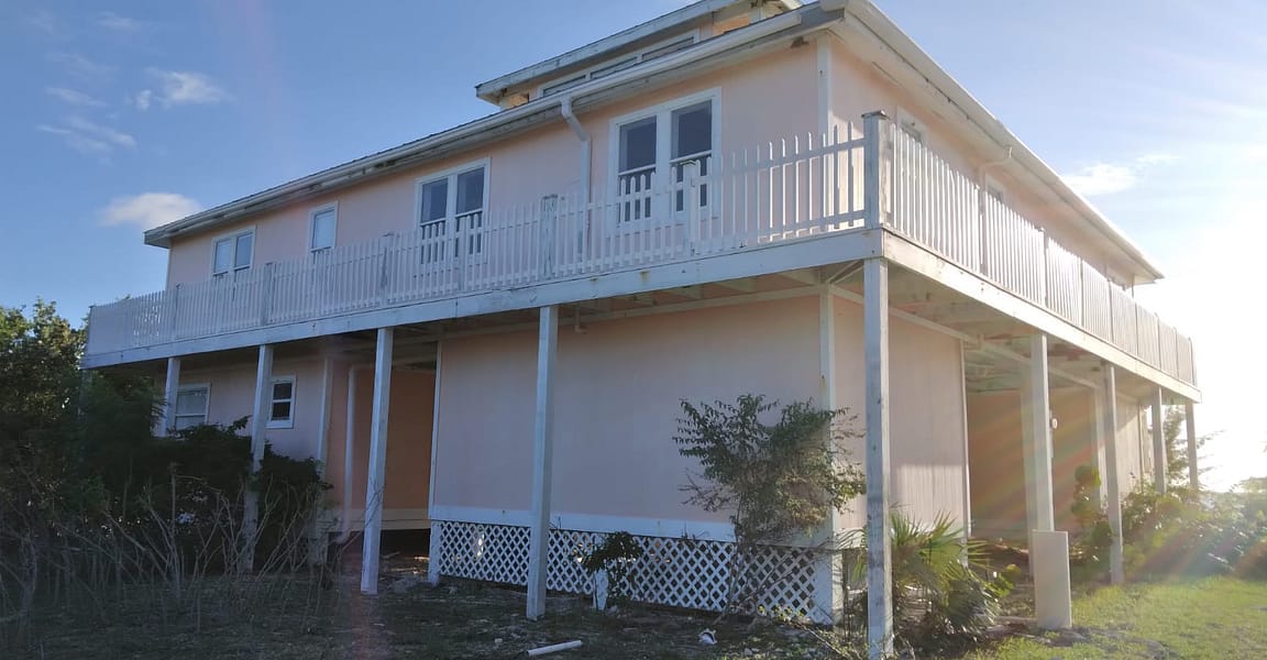 4 Bedroom Beachfront Property for Sale, Rum Cay, Bahamas 7th Heaven