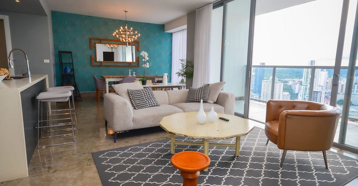 Phuket Condos for sale - Buy freehold Condo in Phuket, Thailand - Spacious Penthouse Condo For Sale