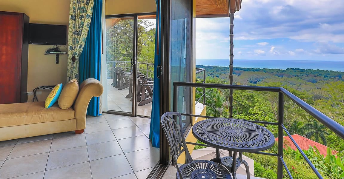 4 Bedroom Home for Sale, Hatillo, Dominical, Costa Rica 7th Heaven