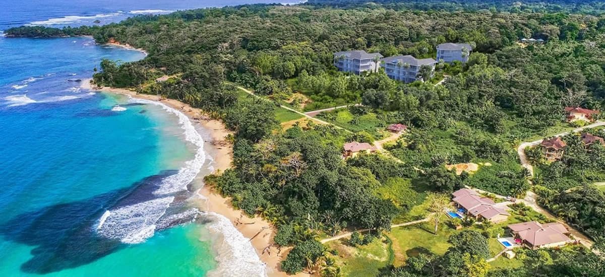 Beachfront condos for sale in Bocas del Toro, Panama