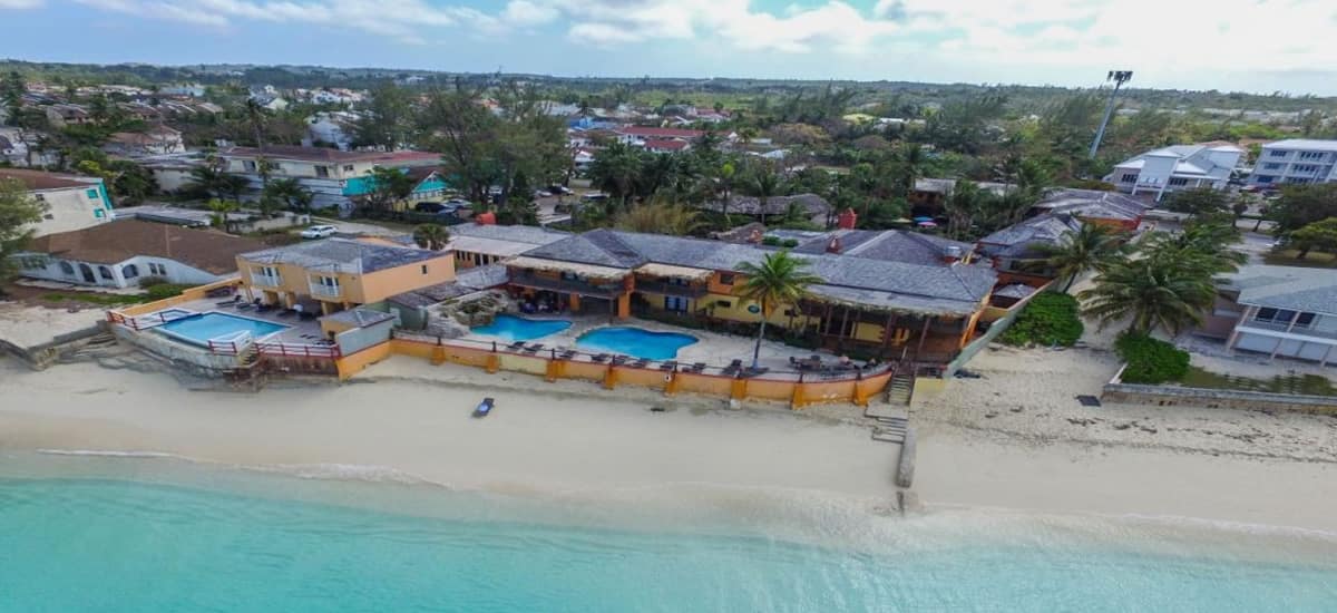 Beachfront resort for sale in Cable Beach, Bahamas