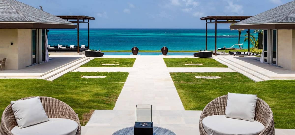 Luxury beachfront estate for sale in Eleuthera, Bahamas
