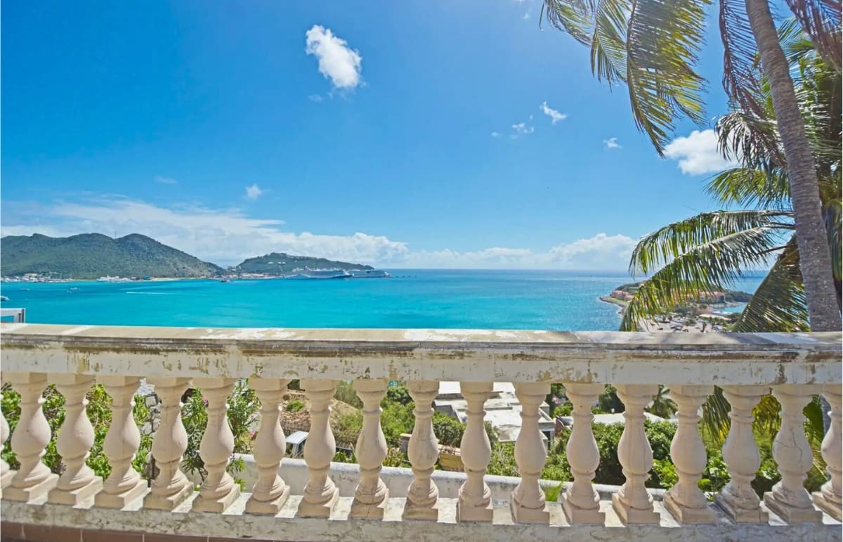 Estate Home in St Maarten