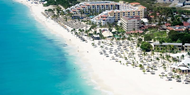 Beautiful beach in Aruba