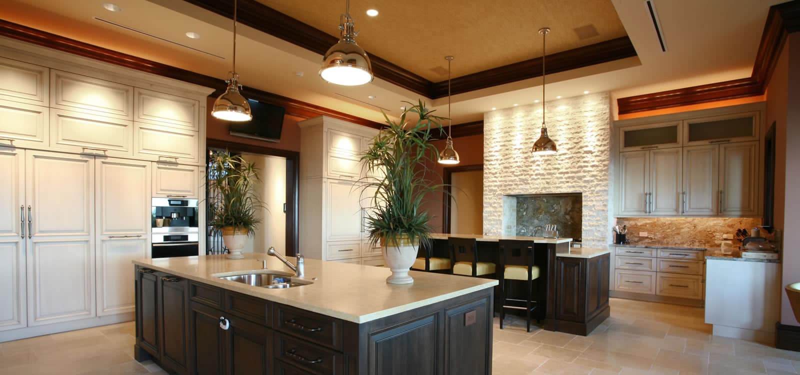 8 Bedroom UltraLuxury Beachfront Home for Sale, South Sound, Grand