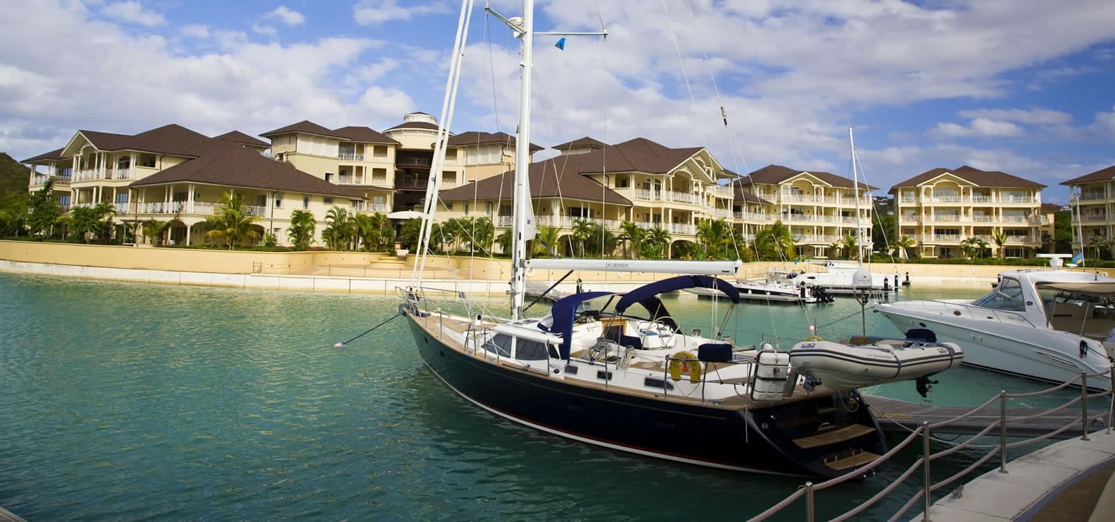 3 Bedroom Luxury Condo for Sale, Beachfront Resort near Rodney Bay, St