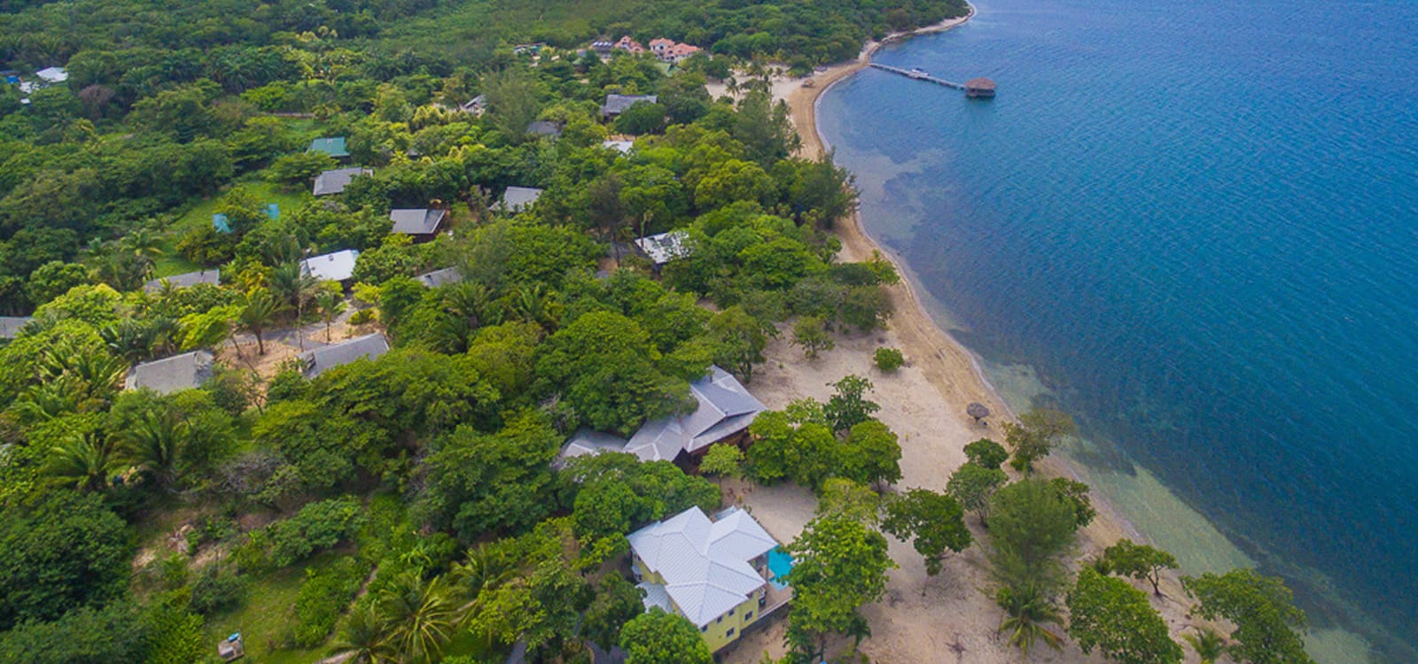 0.72 Acres of Beachfront Land for Sale, Palmetto Bay, Roatan 7th