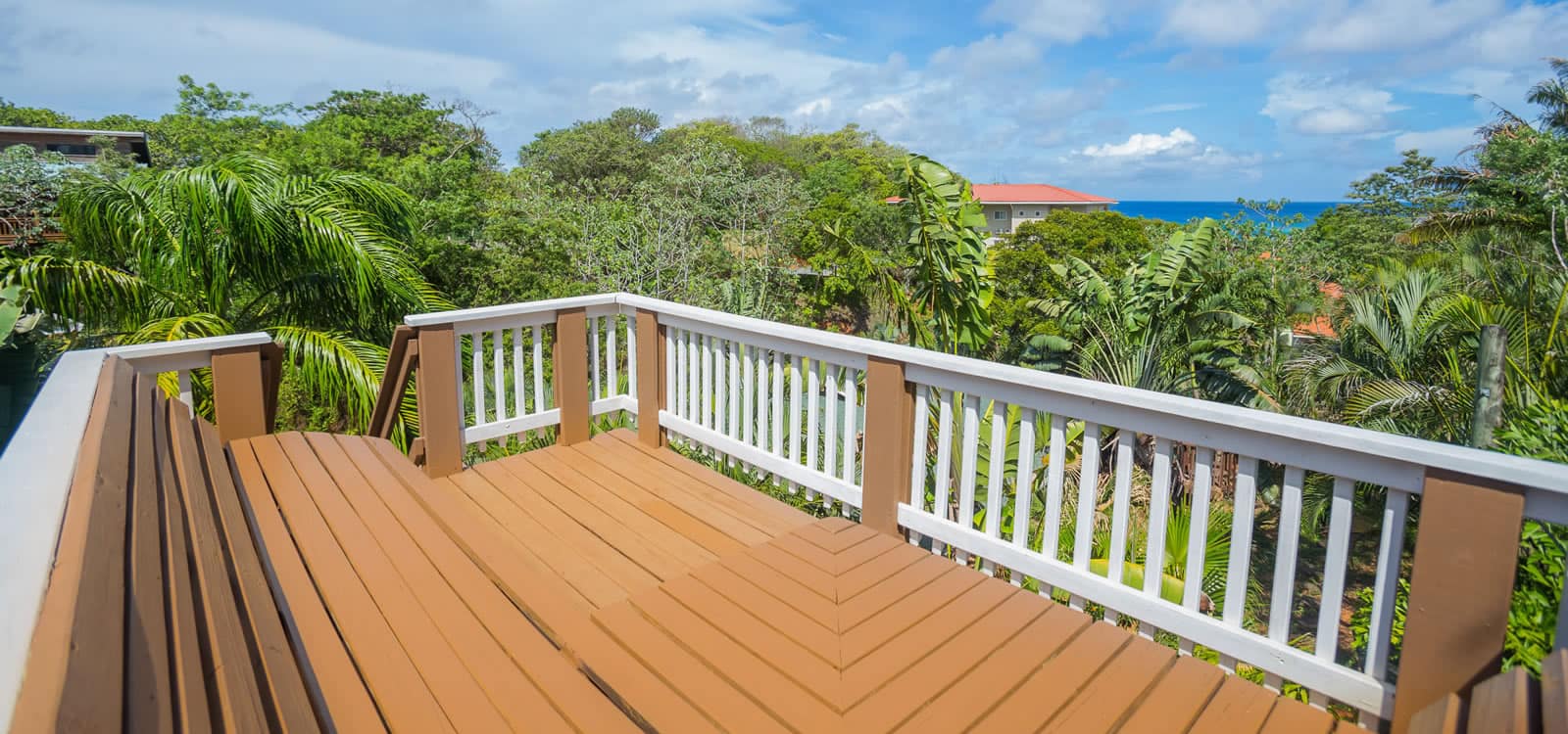 3 Bedroom Home for Sale, West End, Roatan 7th Heaven Properties