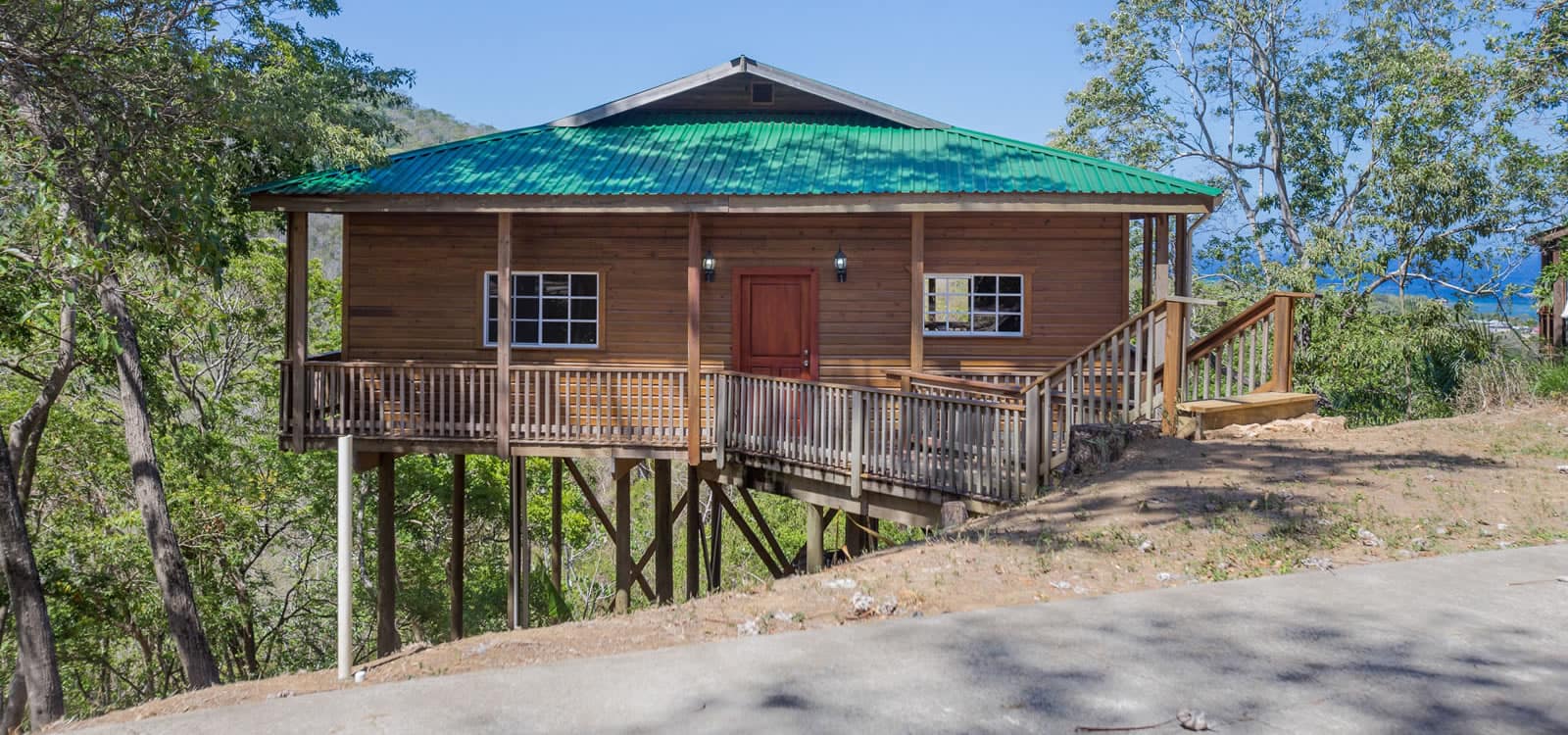 2 Bedroom Bungalow, Sandy Bay, Roatan 7th Heaven Properties