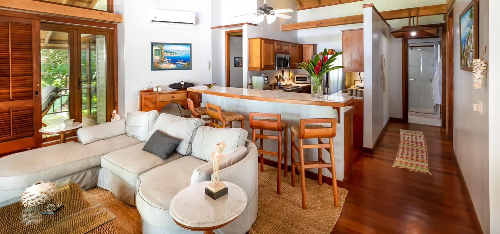 2 Bedroom Beachfront Home for Sale, Palmetto Bay, Roatan 7th Heaven