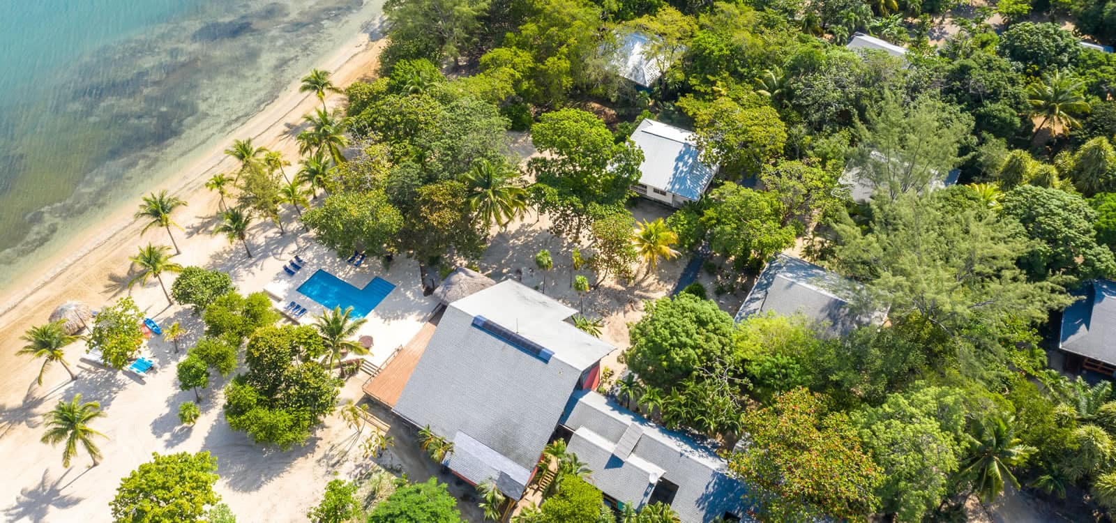 2 Bedroom Beachfront Home for Sale, Palmetto Bay, Roatan 7th Heaven