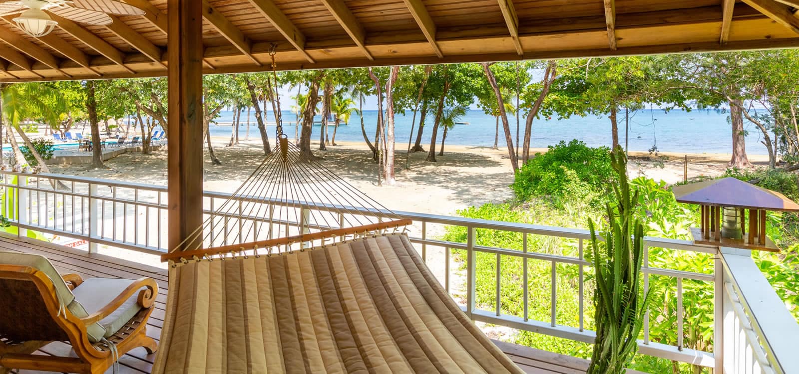 2 Bedroom Beachfront Home For Sale, Palmetto Bay, Roatan - 7th Heaven ...