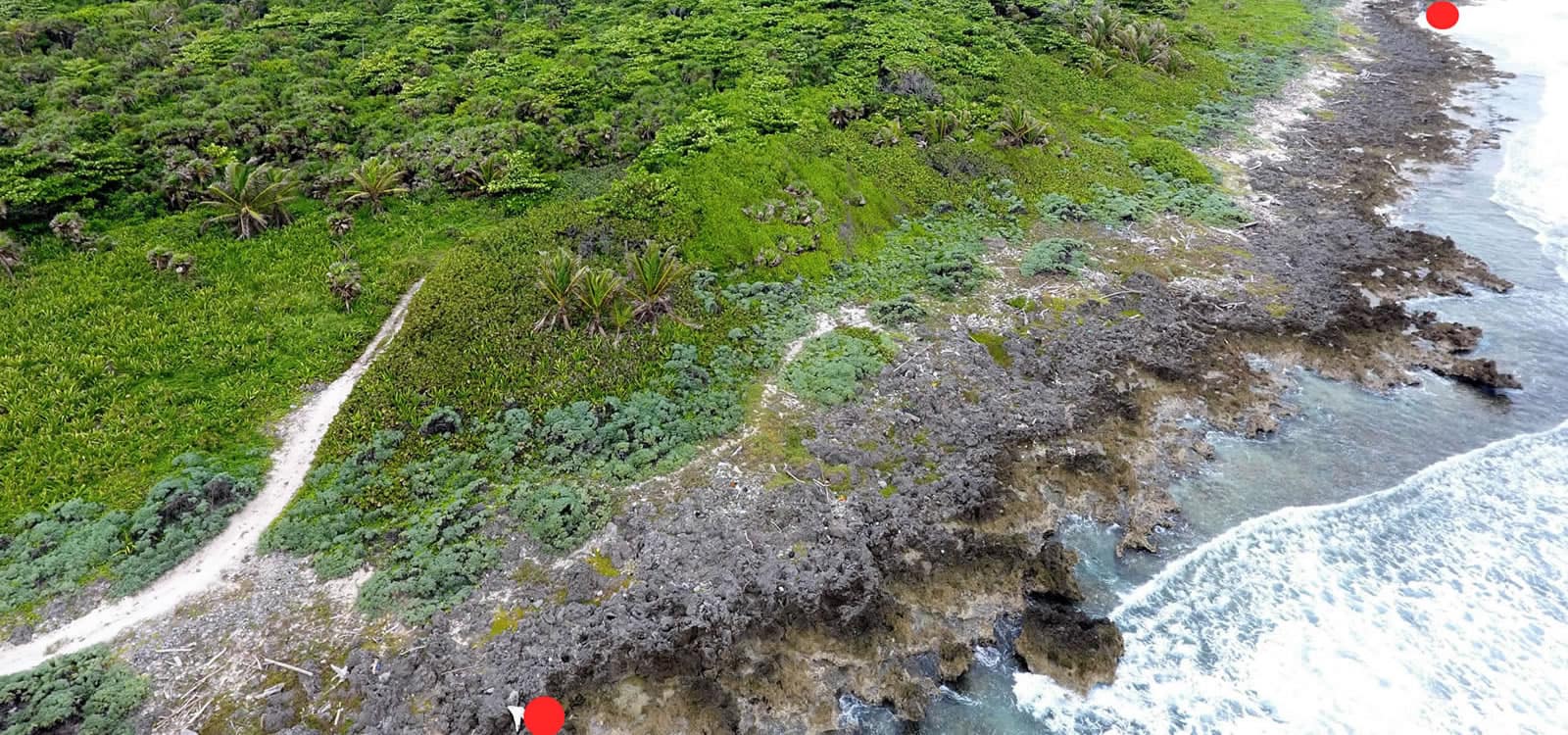 4 Acres of Waterfront Land for Sale, Pumpkin Hill, Utila, Honduras