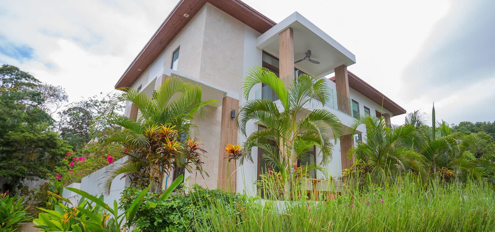 2 Bedroom Villas for Sale, West Bay Golf Club, Roatan 7th Heaven