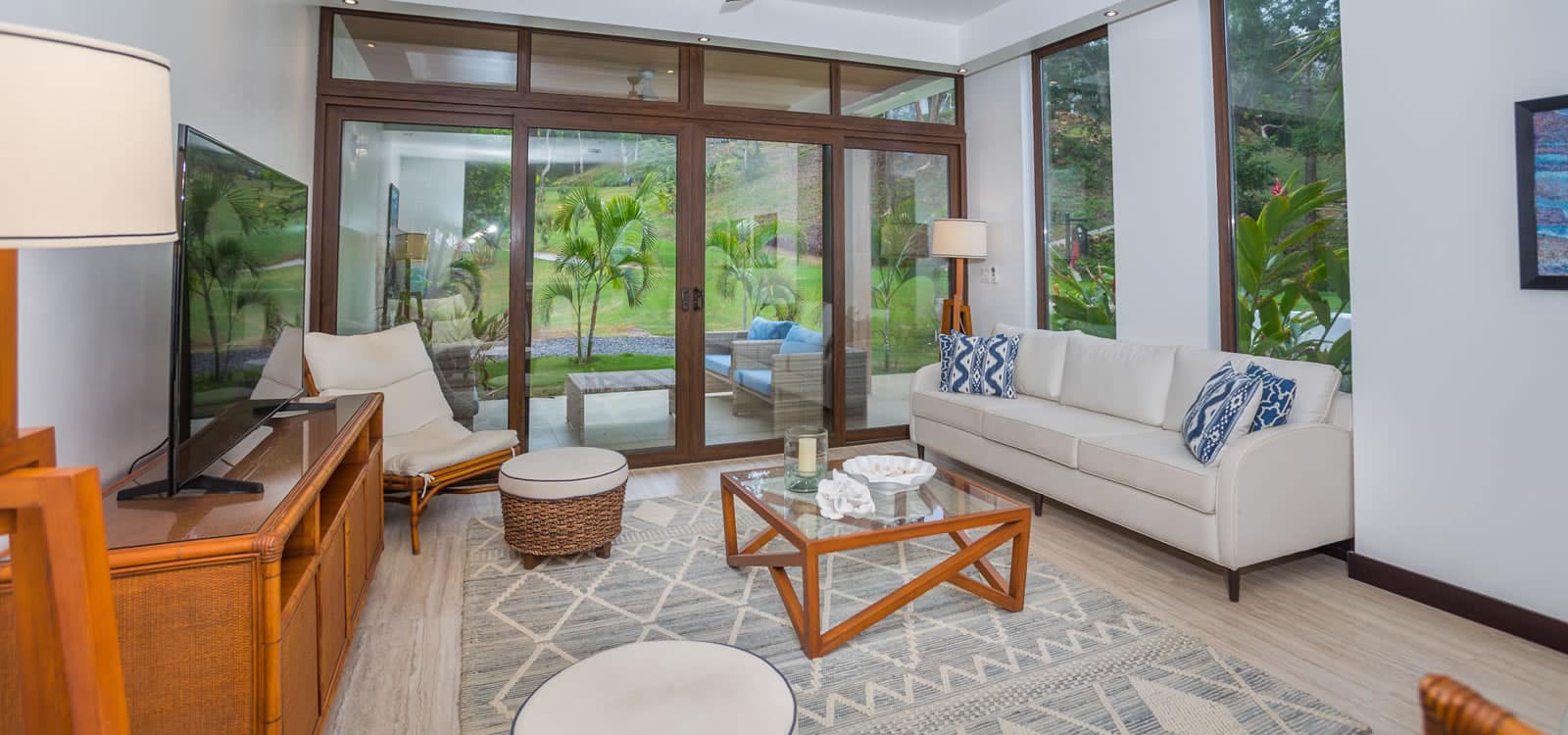 2 Bedroom Villas for Sale, West Bay Golf Club, Roatan 7th Heaven