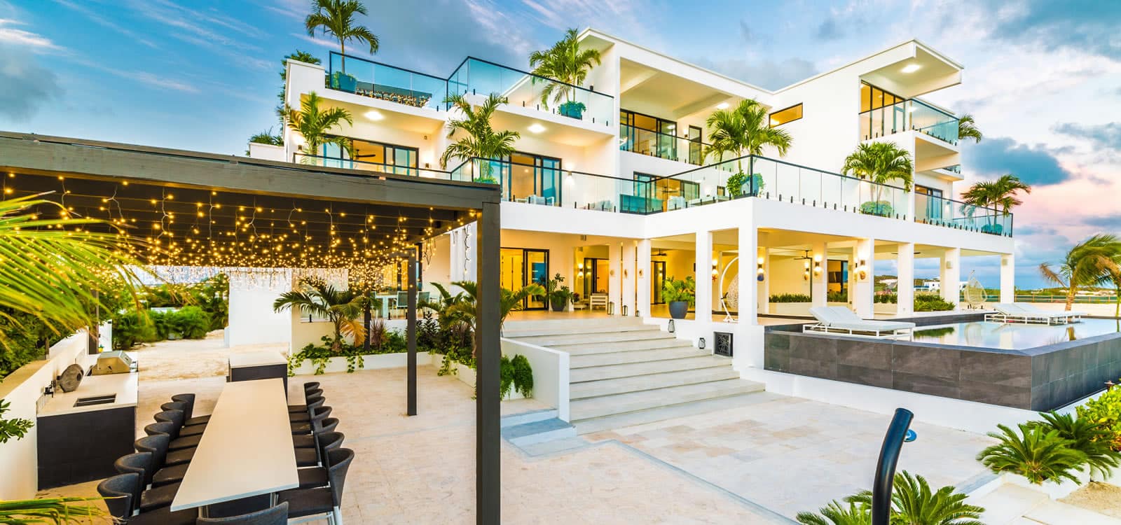 10 Bedroom Luxury Beachfront Estate for Sale, Turtle Tail