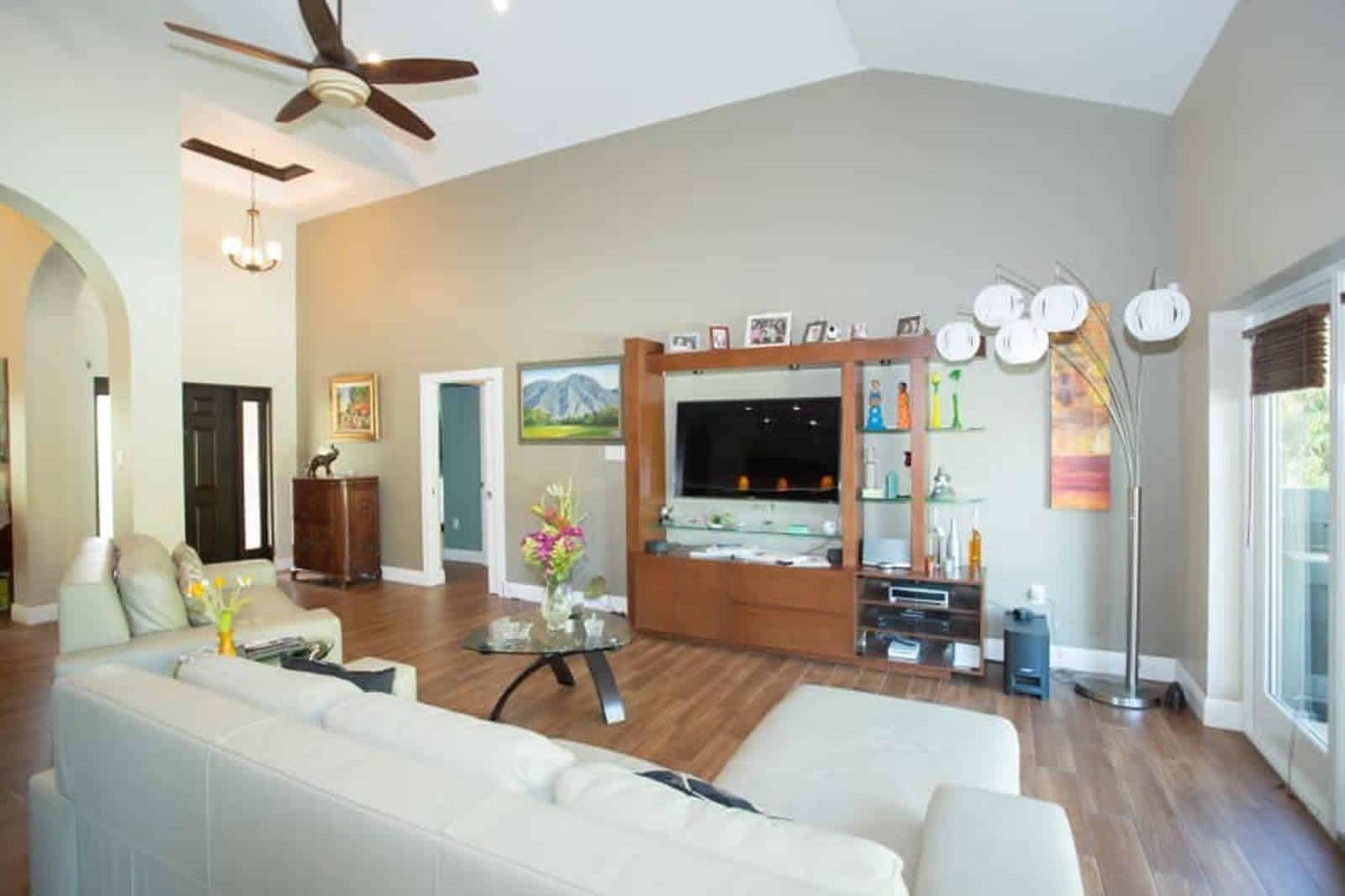 4 Bedroom House for Sale, The South Sound, Grand Cayman 7th