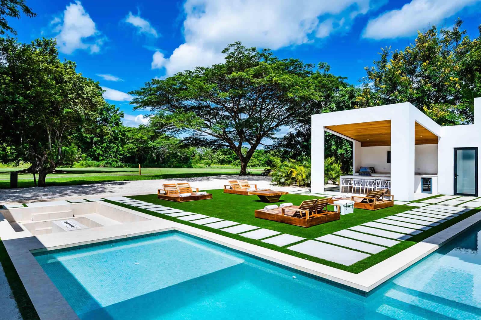 8 Bedroom Luxury Estate for Sale, Hacienda Pinilla, Guanacaste, Costa