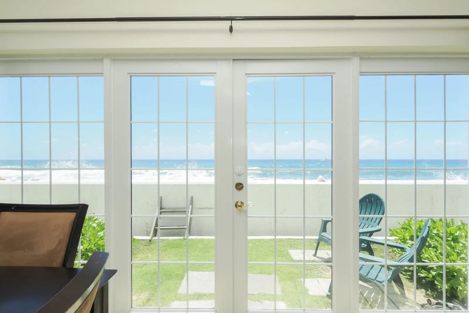 2 Bedroom Oceanfront Condo for Sale, Windsor Village, South Sound